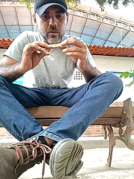 Mchljjk online show from January 5, 8:23 pm