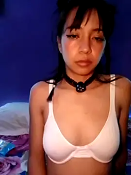 Snapshot of Honey_bun06 chatting on July 10, 6:07 am Honey bun06 online show from July 10, 6:07 am