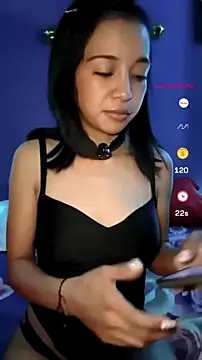 Snapshot of Honey_bun06 chatting on July 17, 5:25 am Honey bun06 online show from July 17, 5:25 am