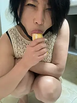 luckybaby666999 online show from May 14, 1:23 am