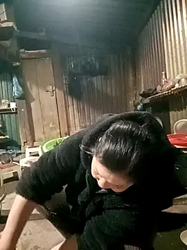 sary-hot2x online show from December 16, 11:21 pm