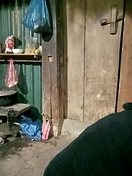 sary-hot2x online show from December 21, 4:25 pm