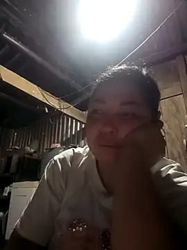 Snapshot of sary-hot2x chatting on February 15, 9:33 pm sary-hot2x online show from February 15, 9:33 pm