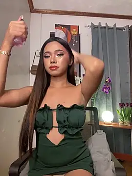 voganmarie online show from April 10, 12:54 pm