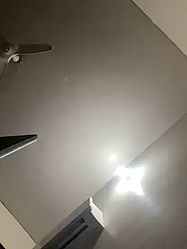 Snapshot of reyansh20134 chatting on March 7, 4:04 pm reyansh20134 online show from March 7, 4:04 pm