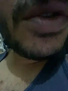 Snapshot of reyansh20134 chatting on March 21, 12:54 pm reyansh20134 online show from March 21, 12:54 pm