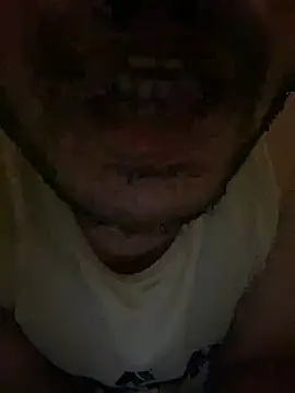 Snapshot of reyansh20134 chatting on March 22, 9:02 am reyansh20134 online show from March 22, 9:02 am