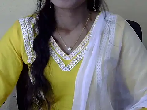 Snapshot of Shab_M chatting on February 13, 6:20 am Shab M online show from February 13, 6:20 am