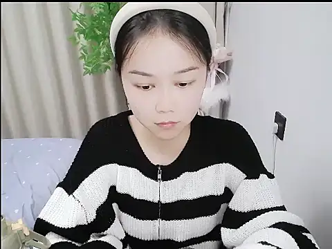 mili923 online show from February 12, 2:23 pm