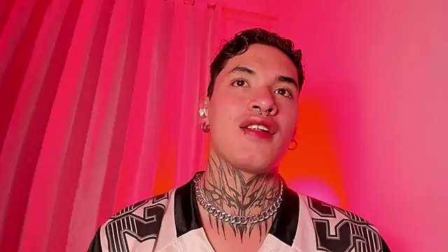 AlecBanne online show from December 13, 11:21 pm