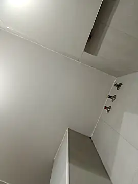 Snapshot of BR4v9andr chatting on December 3, 4:27 pm BR4v9andr online show from December 3, 4:27 pm