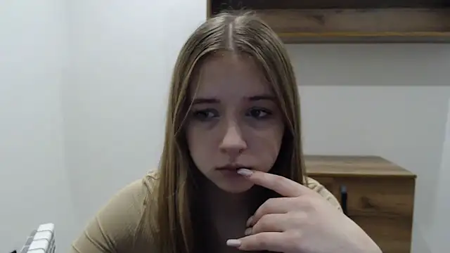 SweetBellaa  online show from December 16, 11:26 am