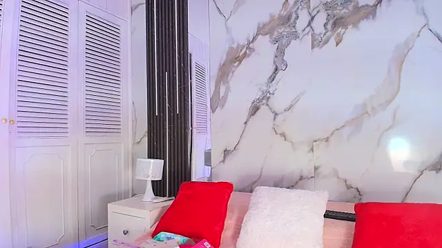 BellaHarpeer online show from April 9, 7:08 pm