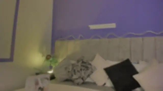 Snapshot of Aura_sun chatting on March 26, 12:22 pm Aura sun online show from March 26, 12:22 pm