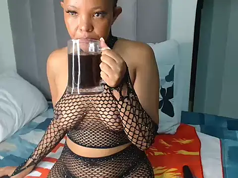 Snapshot of Sassy_S chatting on January 31, 8:40 pm Sassy S online show from January 31, 8:40 pm