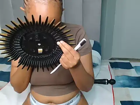 Snapshot of Sassy_S chatting on February 20, 5:57 pm Sassy S online show from February 20, 5:57 pm