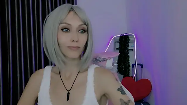 betty xoxoo online show from January 15, 10:31 am