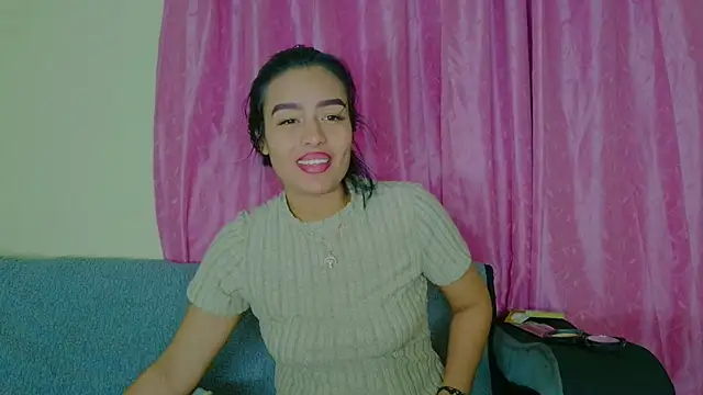 Snapshot of joyshe__vergara chatting on December 22, 5:48 am joyshe vergara online show from December 22, 5:48 am