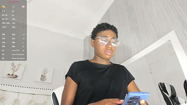 teylor lovee online show from March 19, 8:35 pm