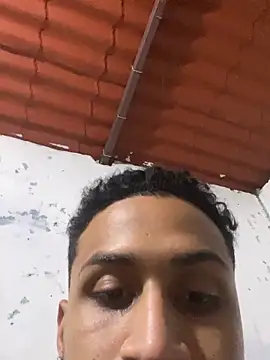 Snapshot of alessandrosavage chatting on March 9, 10:03 pm alessandrosavage online show from March 9, 10:03 pm