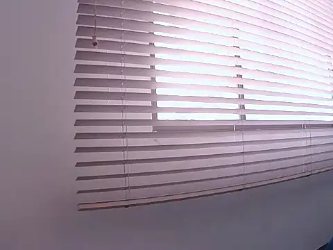 Fernanda andrew online show from March 11, 3:40 pm