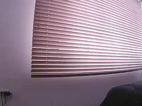 Fernanda andrew online show from April 15, 3:30 pm