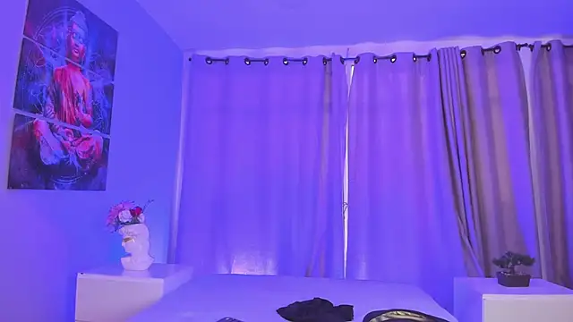 Snapshot of Amy_Parkker chatting on February 7, 1:04 pm Amy Parkker online show from February 7, 1:04 pm