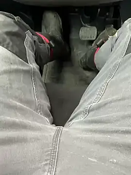 Davvidsm online show from February 9, 2:54 pm