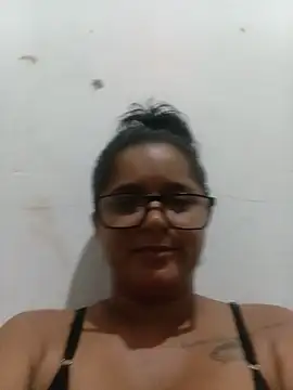 Snapshot of morango1111 chatting on July 2, 4:07 am morango1111 online show from July 2, 4:07 am