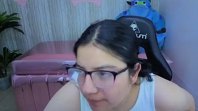 eva smit t online show from February 14, 2:30 am