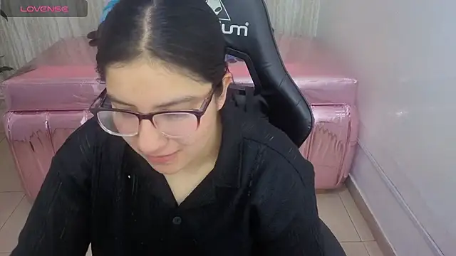 eva smit t online show from February 24, 2:42 am