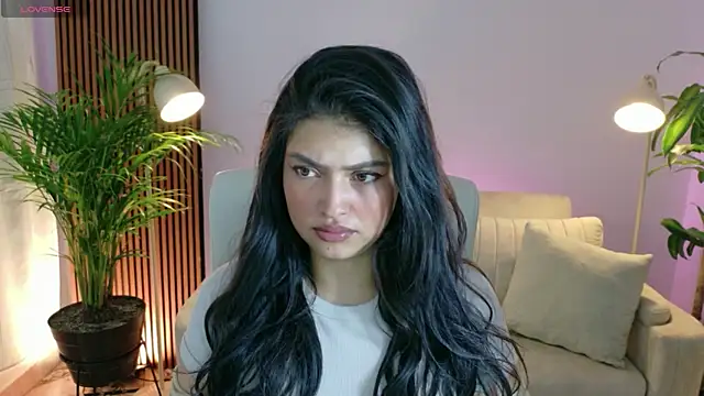 Snapshot of victoria___moon chatting on February 19, 1:07 pm victoria moon online show from February 19, 1:07 pm