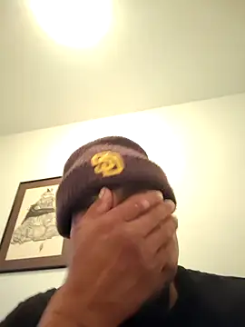 moneytalk516 online show from December 4, 4:55 am