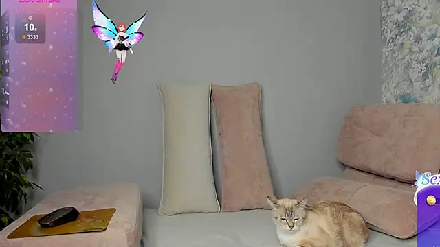 Ellen Foxks online show from December 17, 1:44 am