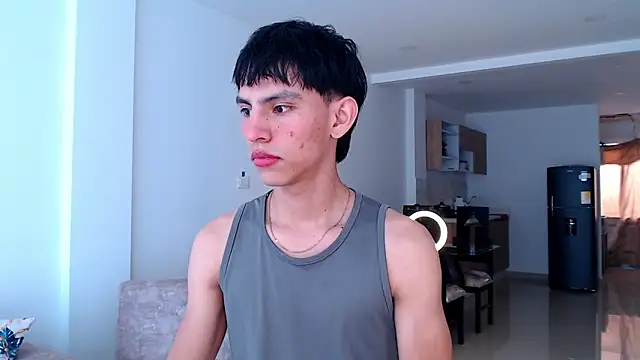 andrew courtzz online show from January 16, 8:35 pm