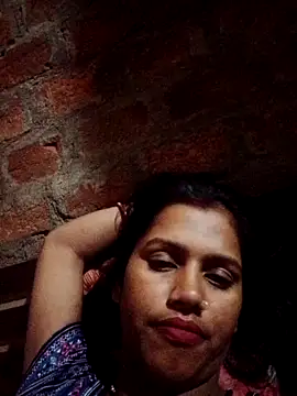 Snapshot of Misthi_hot chatting on May 27, 10:34 am Misthi hot online show from May 27, 10:34 am