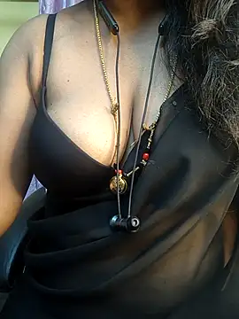 Preeti345 online show from April 2, 9:40 am