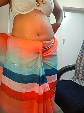 Snapshot of Preeti345 chatting on June 15, 12:51 pm Preeti345 online show from June 15, 12:51 pm