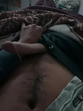 Snapshot of Mahmodkhaled21 chatting on March 19, 1:42 am Mahmodkhaled21 online show from March 19, 1:42 am