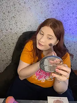 NicollVeys online show from February 19, 11:39 am