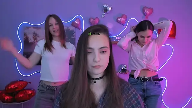 jenna elayne online show from February 18, 10:00 am