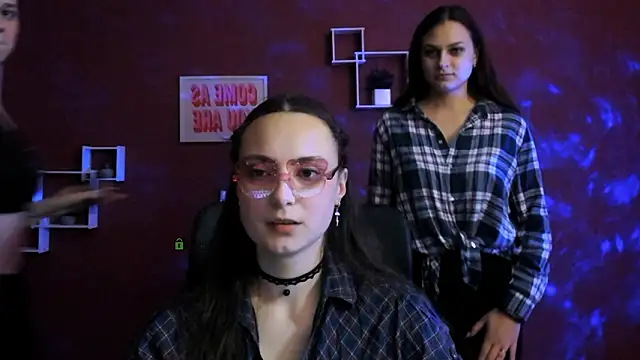 jenna elayne online show from February 24, 9:18 am