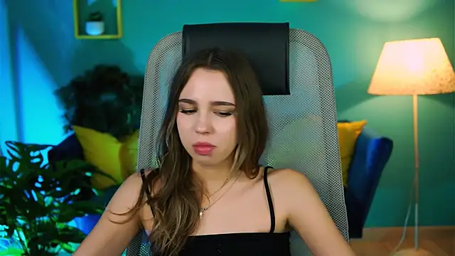 KimPorins online show from January 10, 12:40 pm