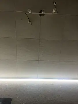 OnlyTyroone online show from December 4, 4:05 pm