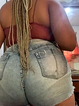 CorujinhaSafada online show from December 13, 8:58 pm