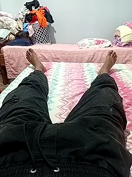 Snapshot of Luizc349 chatting on December 16, 2:55 pm Luizc349 online show from December 16, 2:55 pm