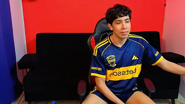 Neo Twink online show from December 18, 7:09 pm