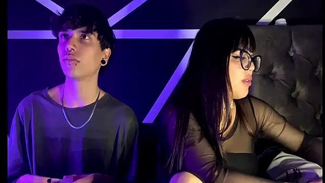 Emily Andyy online show from December 19, 1:01 am