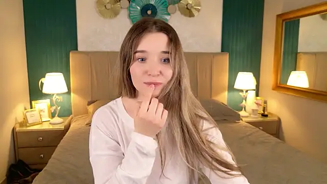 Lina Sinerz online show from March 23, 3:49 pm