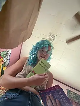 rosiebuddy online show from March 26, 5:18 pm